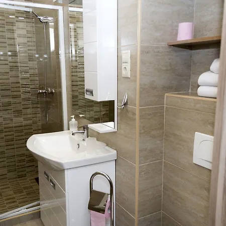 Ditta Panzio 3* Debrecen