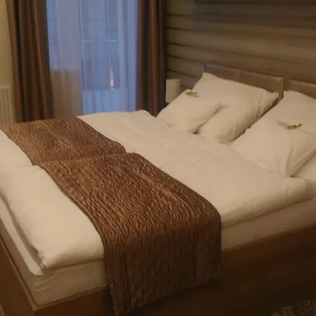 Ditta Panzio 3* Debrecen